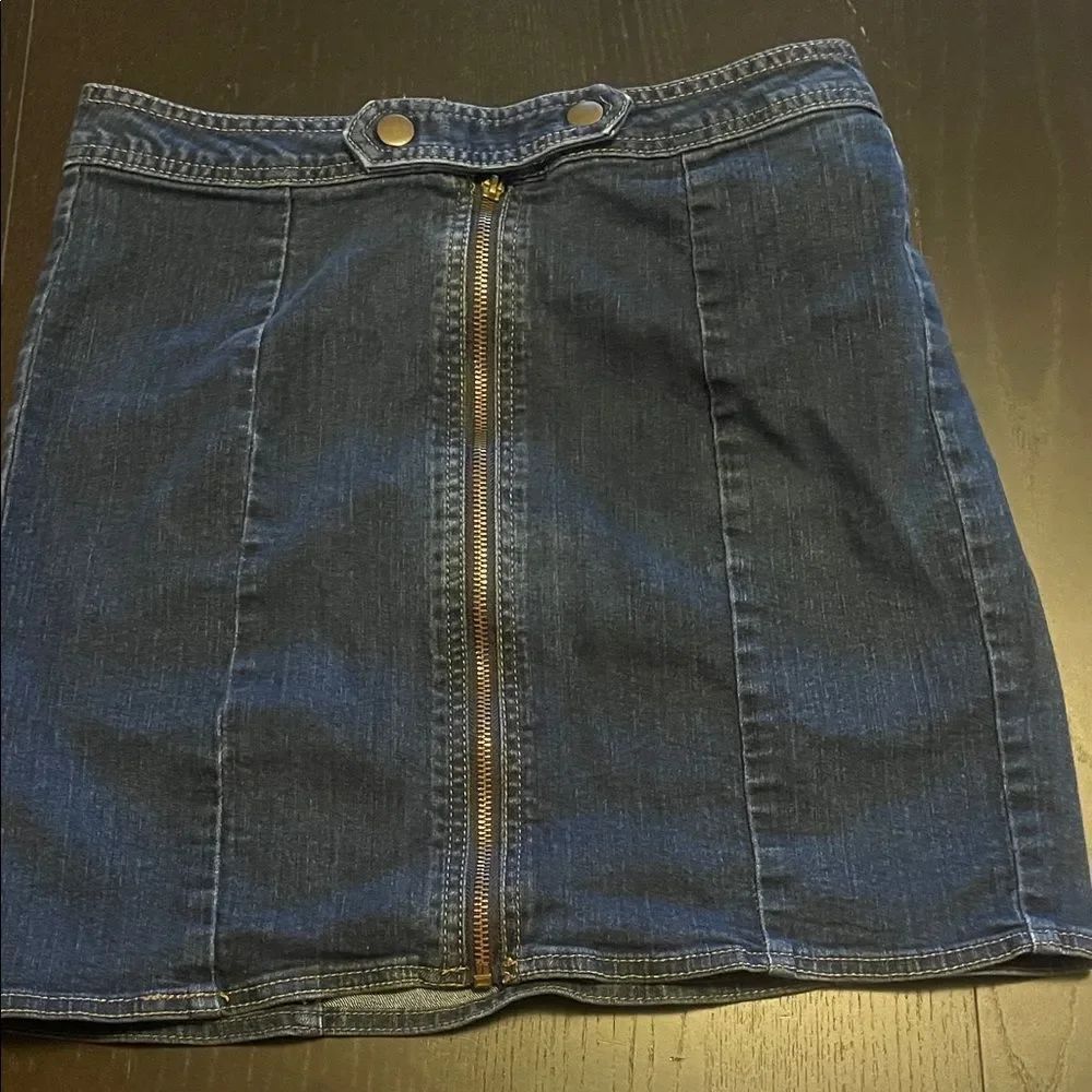 Blue Spice Dark Denim Mini Skirt size 9
